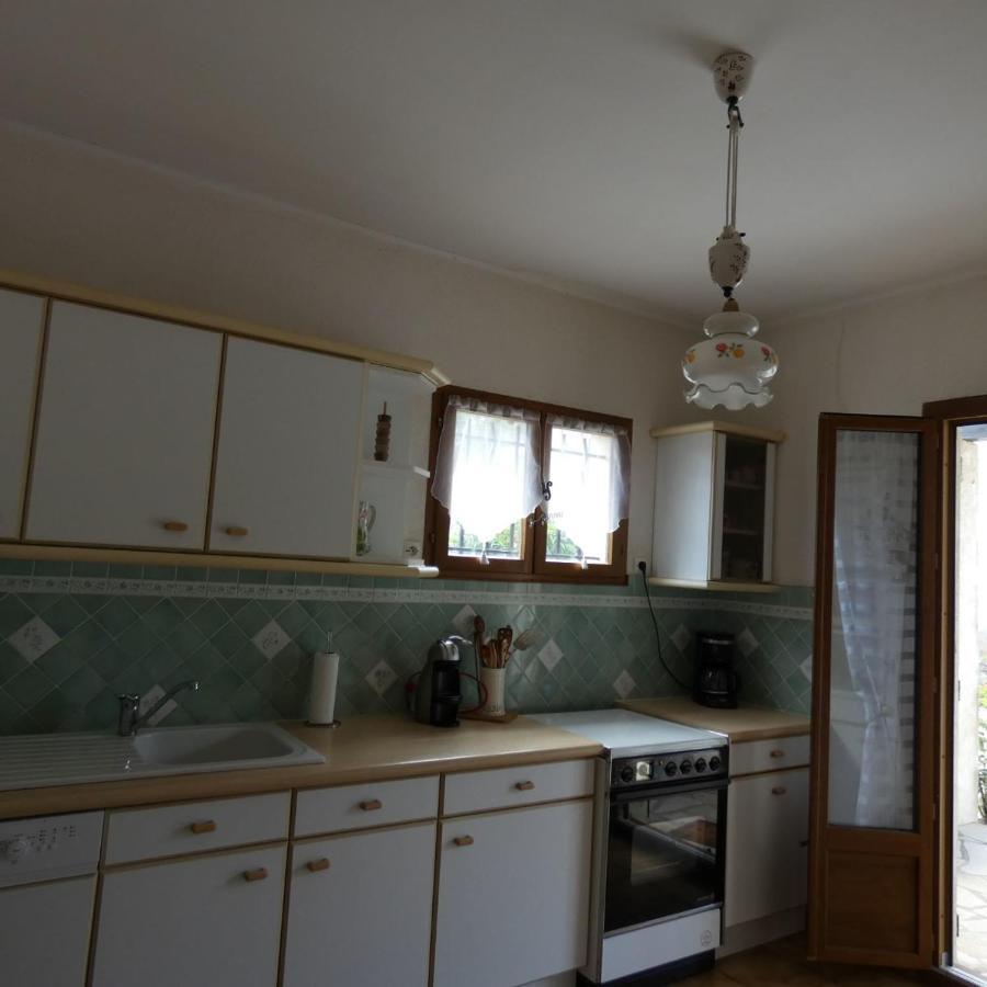 Large Spacious House In Fréjus Eksteriør billede